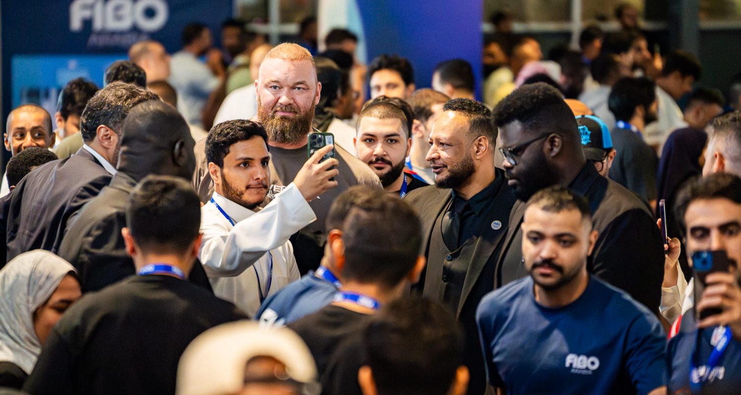 FIBO2025-Large crowds-UDC-resize-7